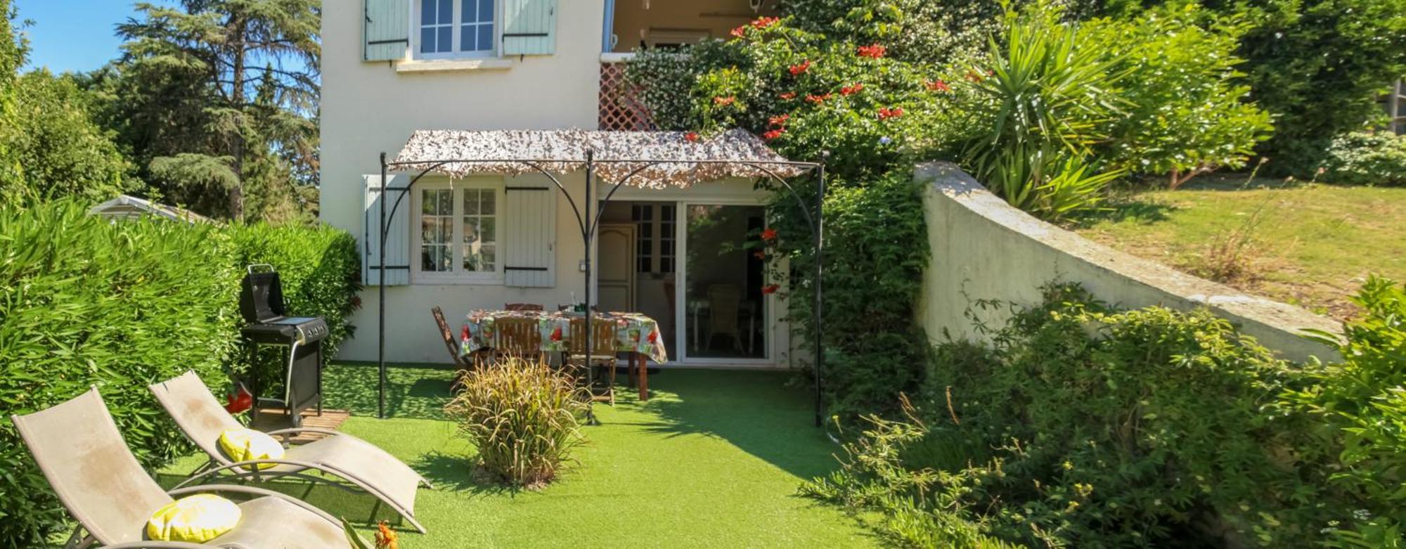Bed and Breakfast Mas Saint-Ange Lunel  Camera foto