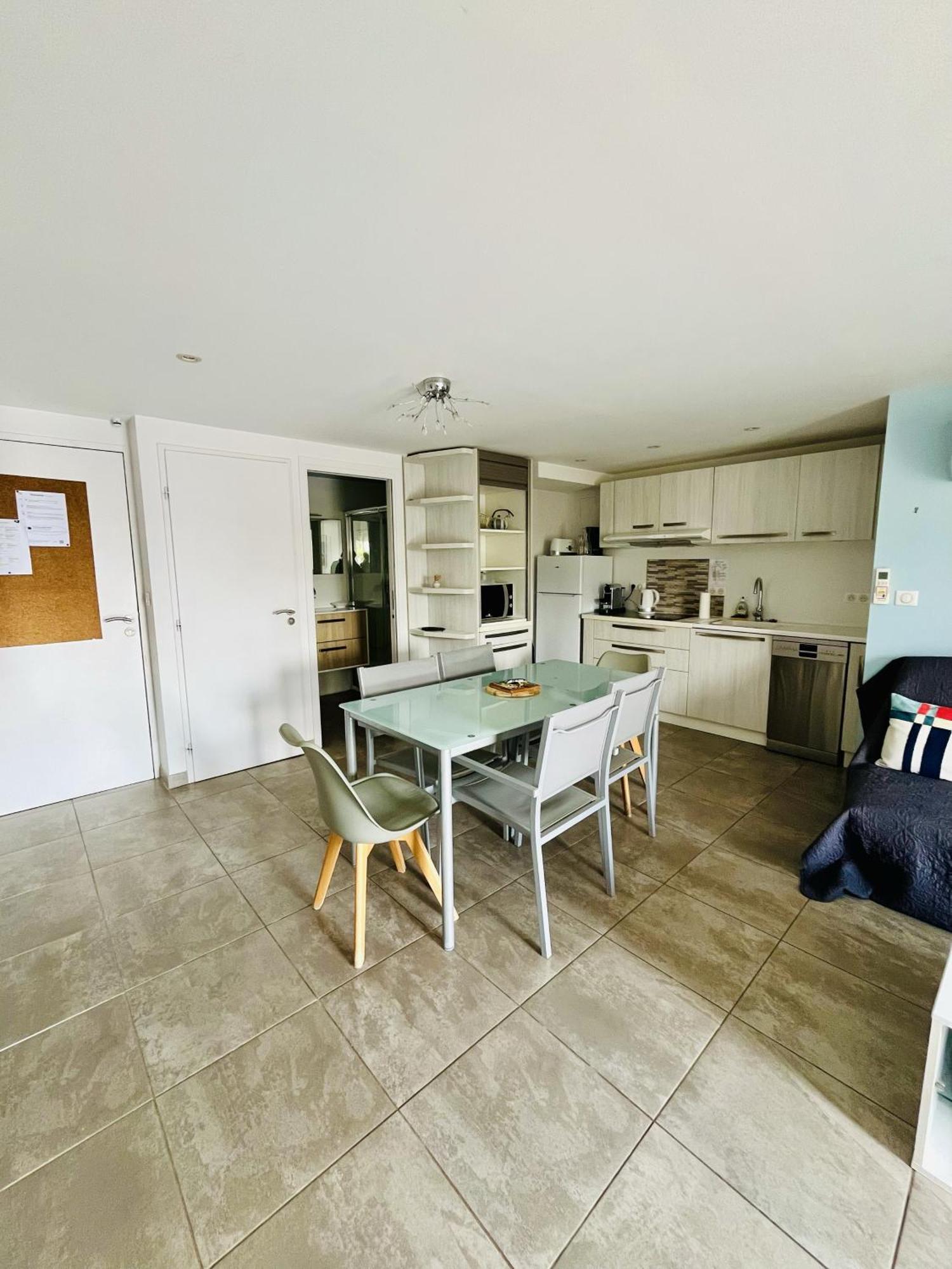 Bed and Breakfast Mas Saint-Ange Lunel  Esterno foto